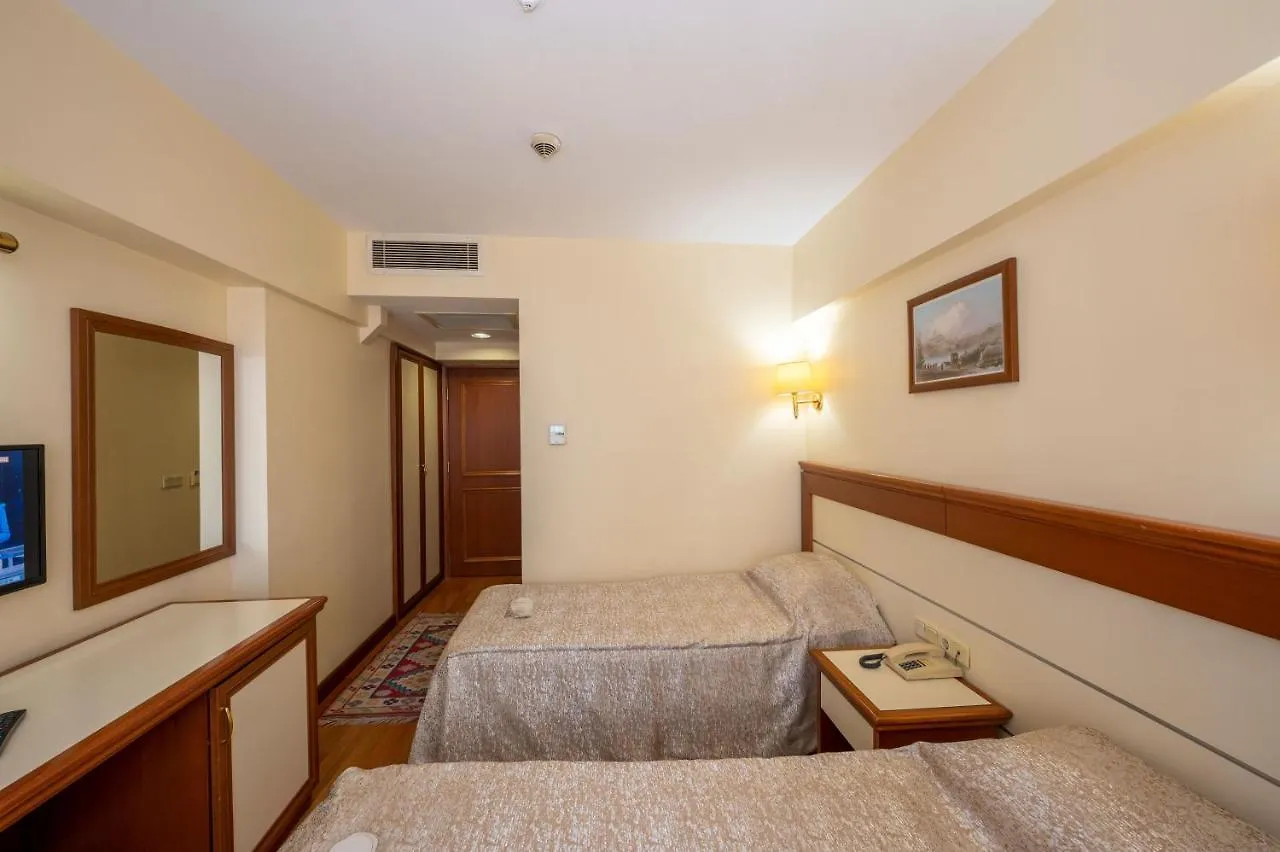 Hotel Erdal Istanboel 3*,